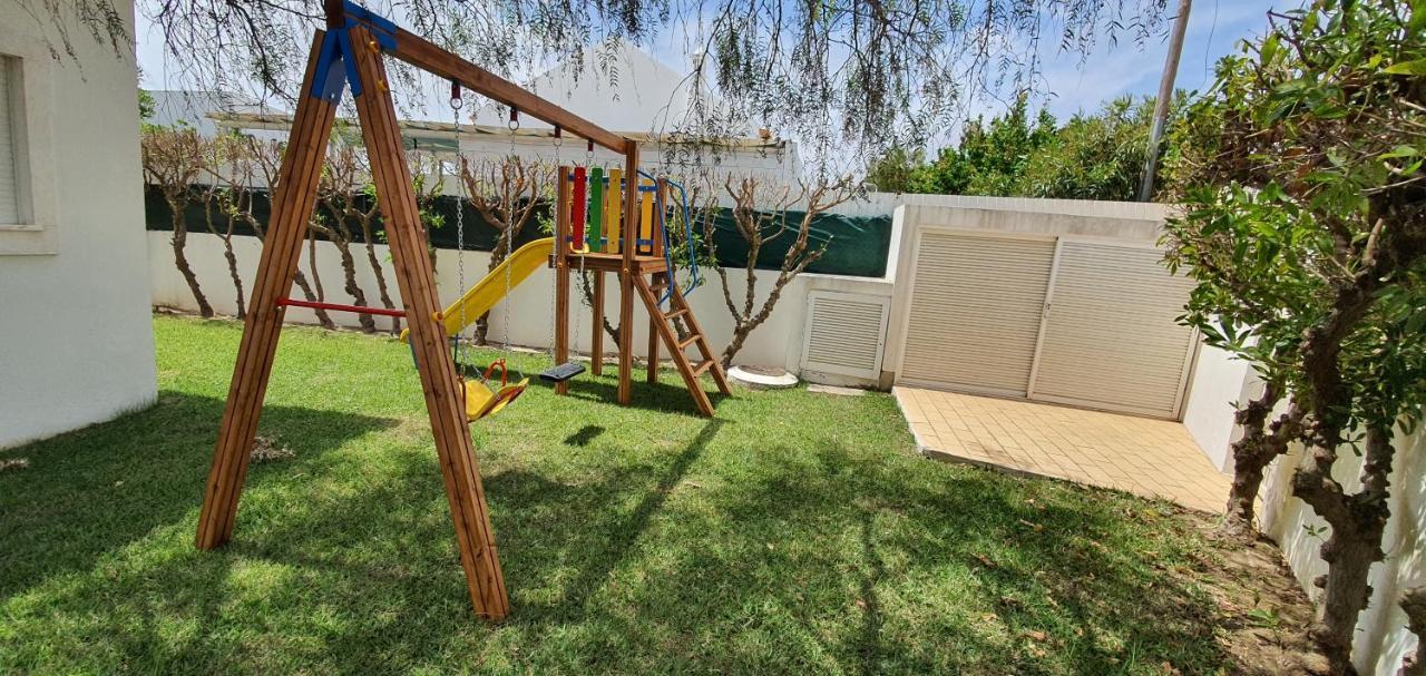 Sunset Villa By Laranjal Rentals Olhos de Αgua Εξωτερικό φωτογραφία